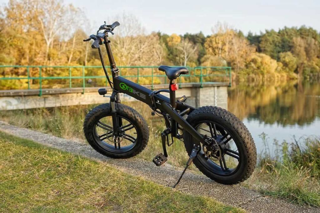 Le Migliori Bici Elettriche Fat Tire in Italia nel 2023 4 ST3IKE SUV BEAST FOLDABLE